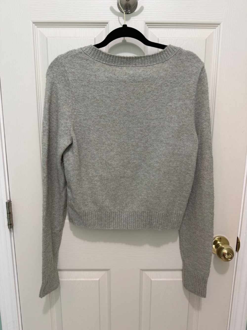 American Eagle cropped sweater - Picture 2 of 5